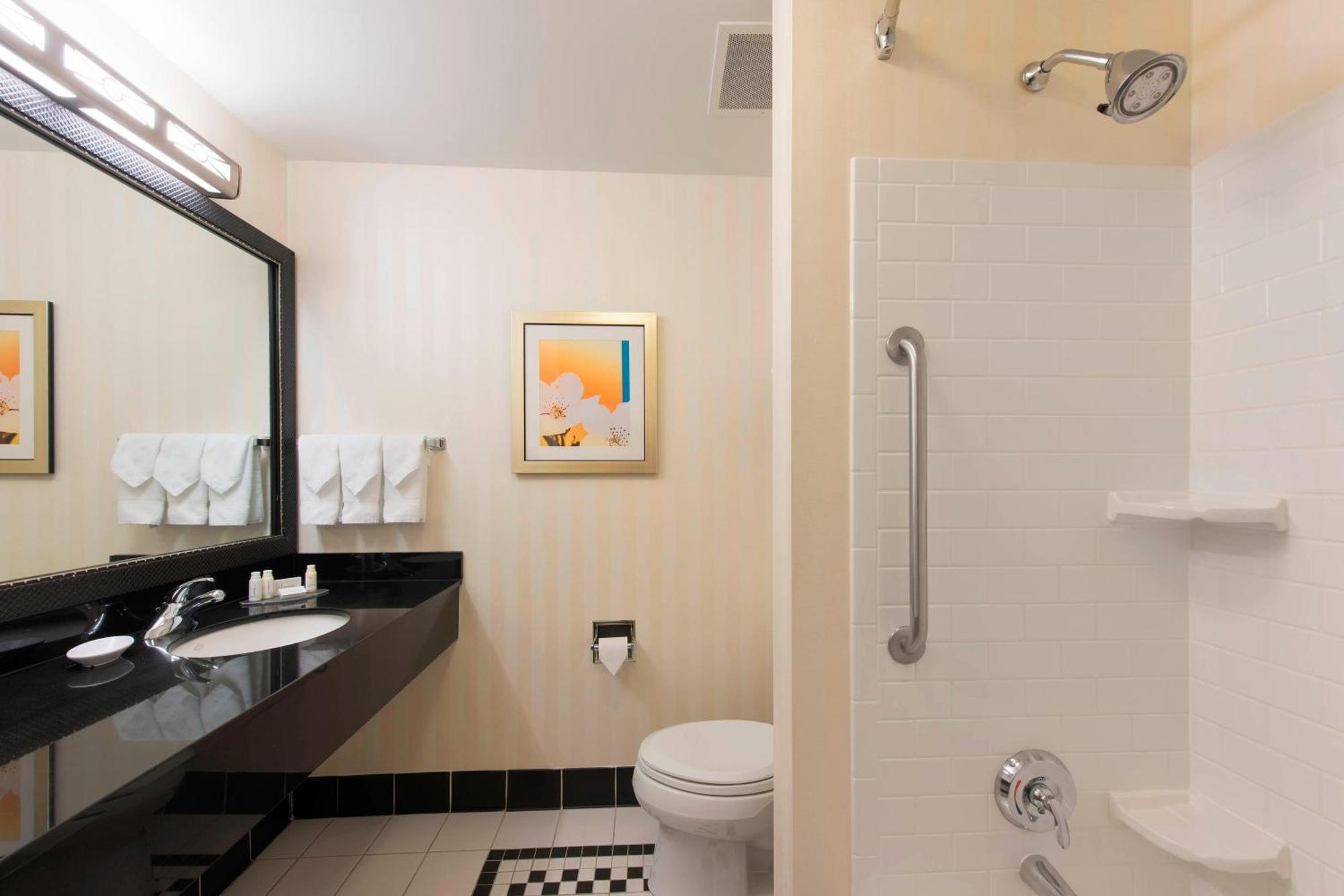 Fairfield Inn & Suites By Marriott Omaha Downtown Ngoại thất bức ảnh