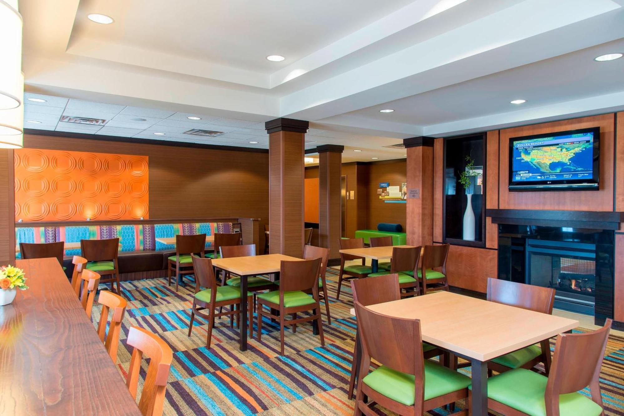 Fairfield Inn & Suites By Marriott Omaha Downtown Ngoại thất bức ảnh