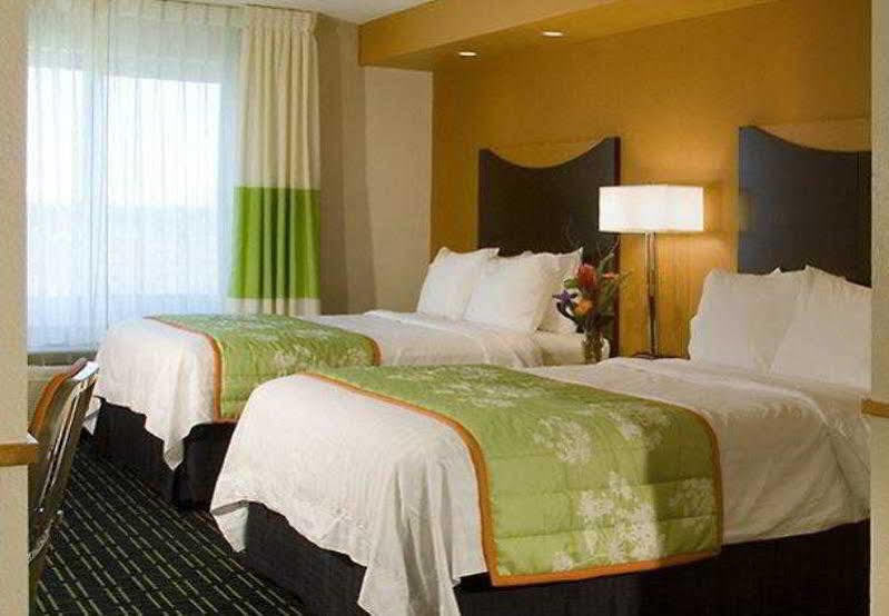 Fairfield Inn & Suites By Marriott Omaha Downtown Ngoại thất bức ảnh