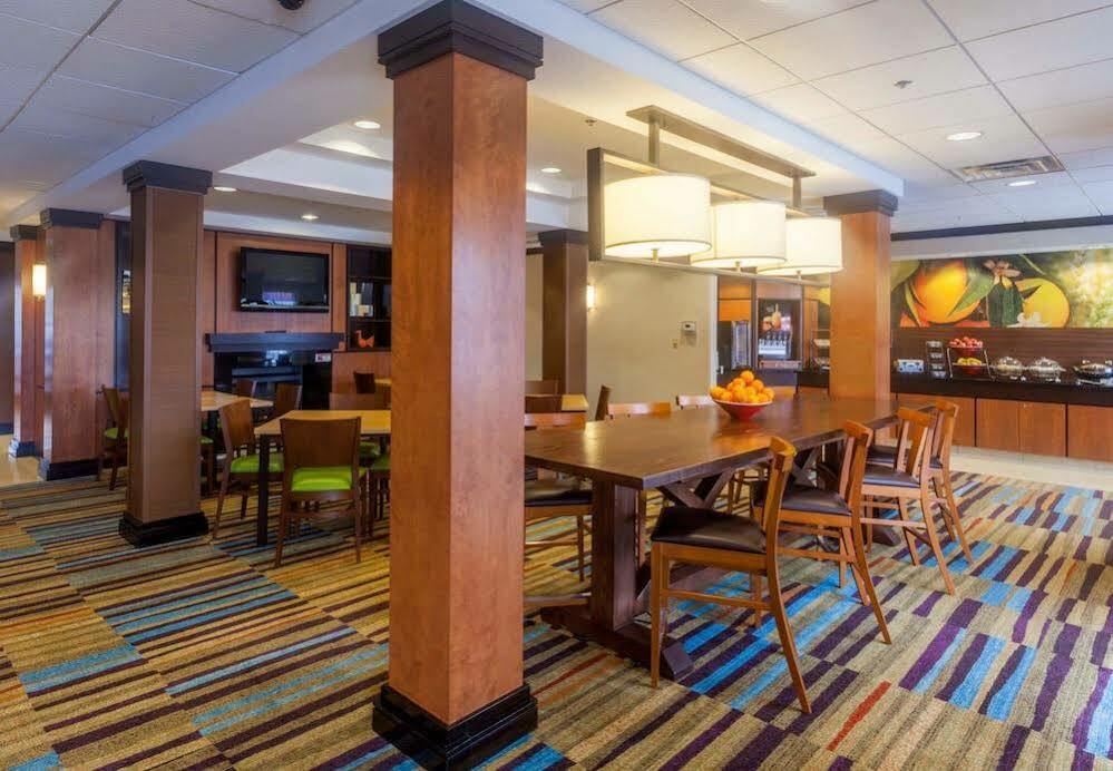Fairfield Inn & Suites By Marriott Omaha Downtown Ngoại thất bức ảnh